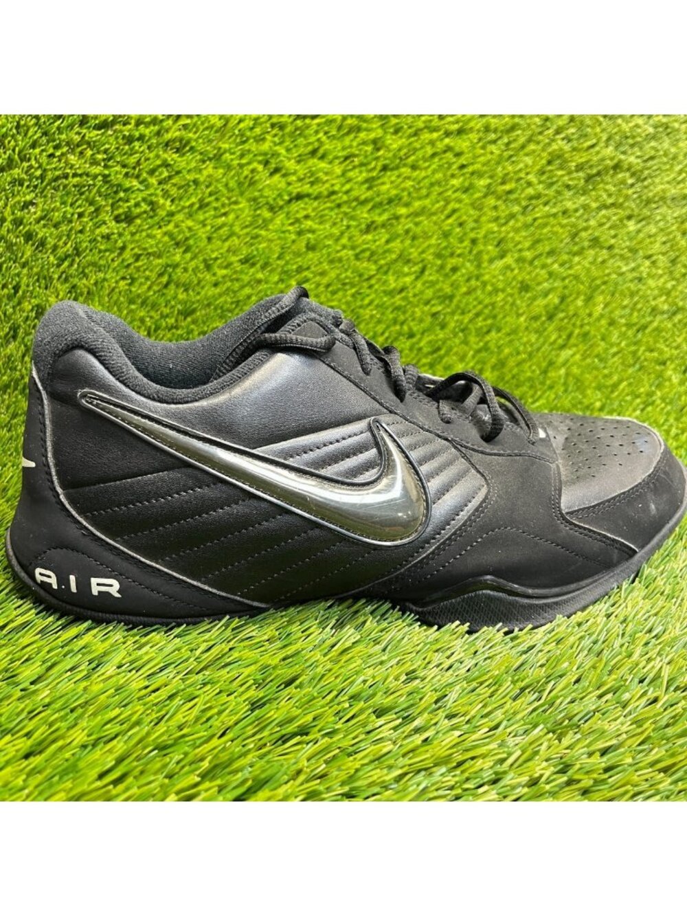Nike Air Baseline Low Mens Size 11 Black Athletic Basketball Shoes Sneakers